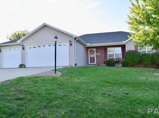 241 Karagen Cir, Metamora, IL
