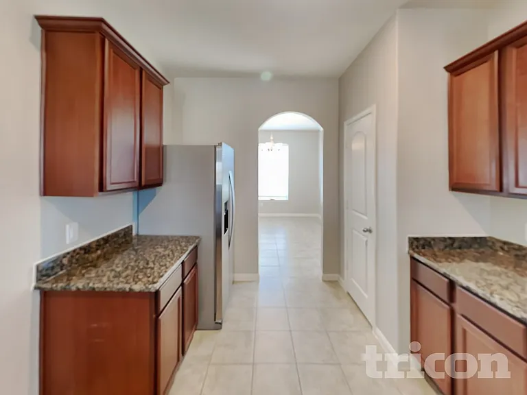 116 Thorton Vine Dr — Photo 5