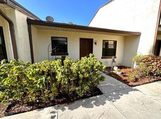 1226 N Haverhill Rd #4, West Palm Beach, FL 33417