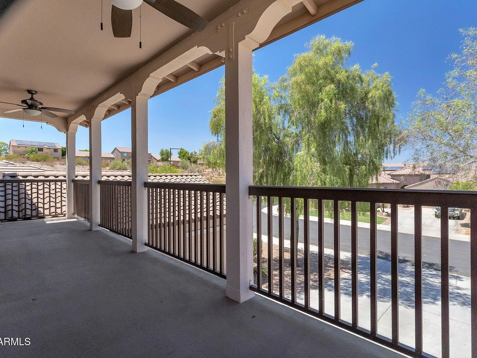 5 bed, 3.5 bath, 3701 sqft, $3,200 — Photo 2