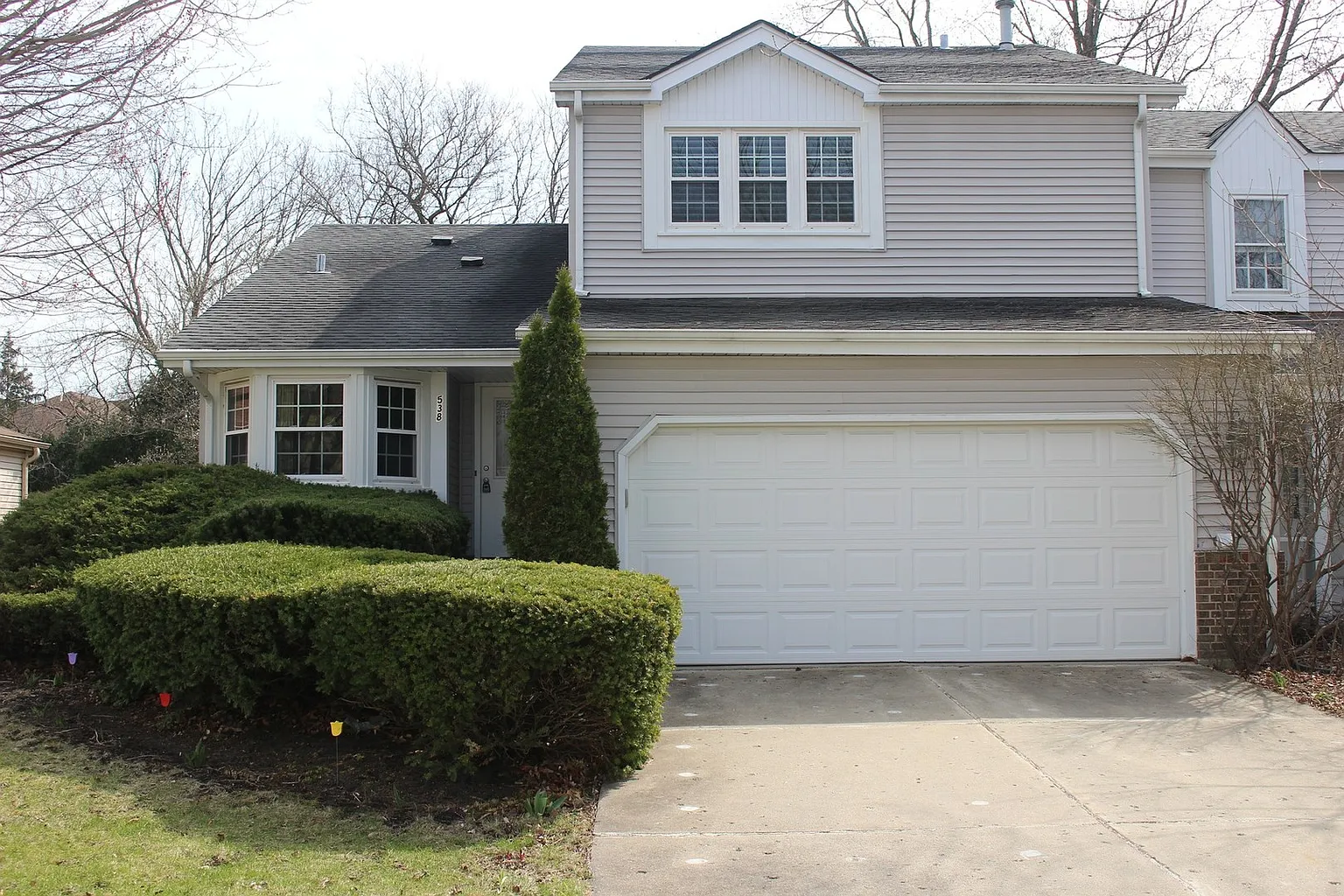 538 Dunsten Cir photo 1