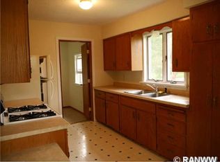 401 3rd St, Shell Lake, WI 54871