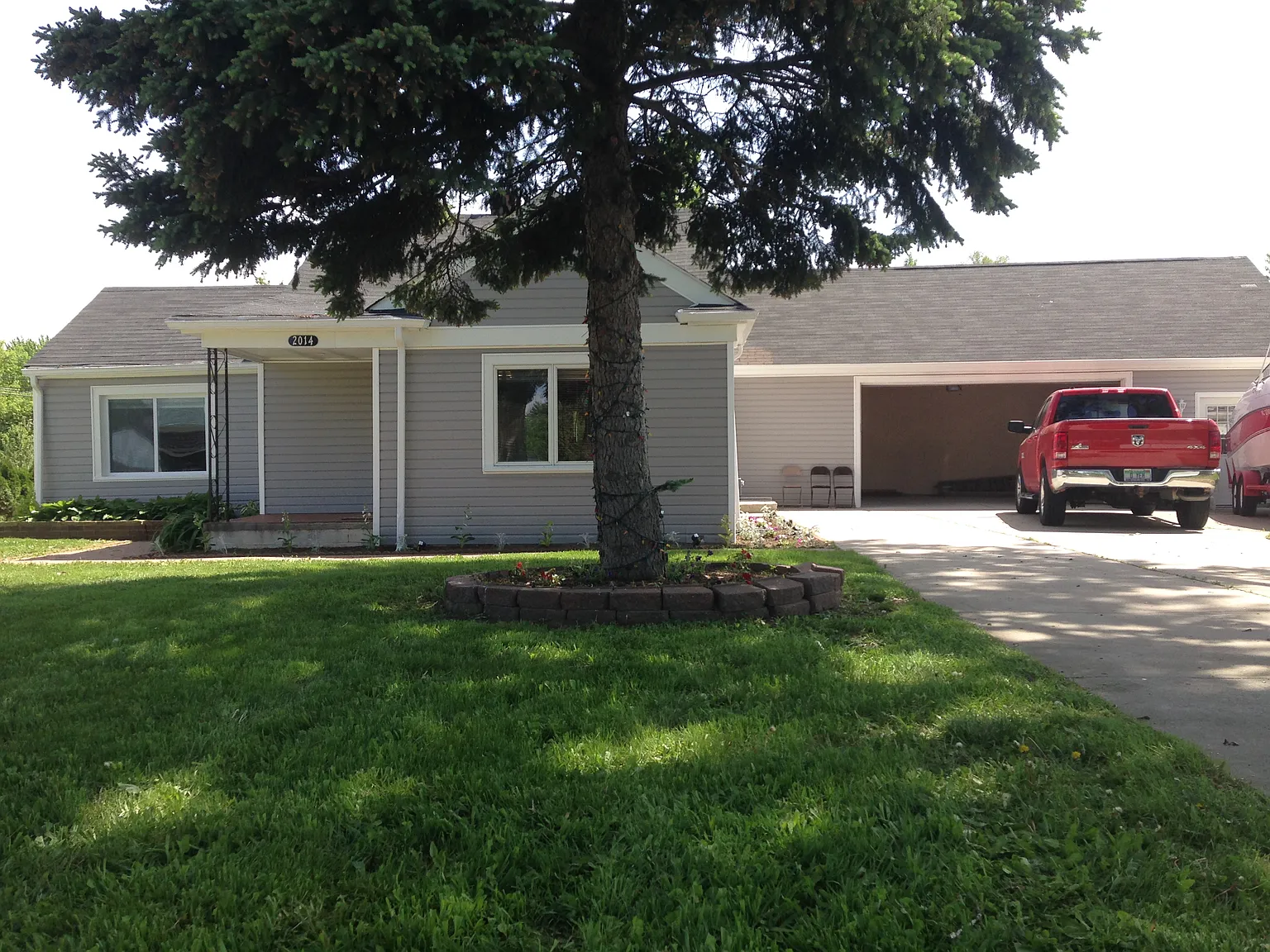 2014 Vermont Ave photo 1