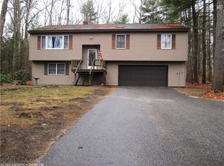 32 Pleasant Valley Rd, Cumberland, ME 04021