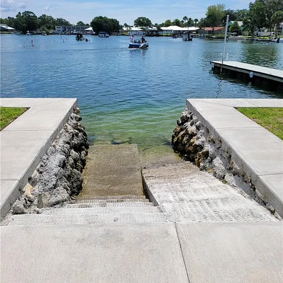 41 Beach Ln #2D — Photo 18