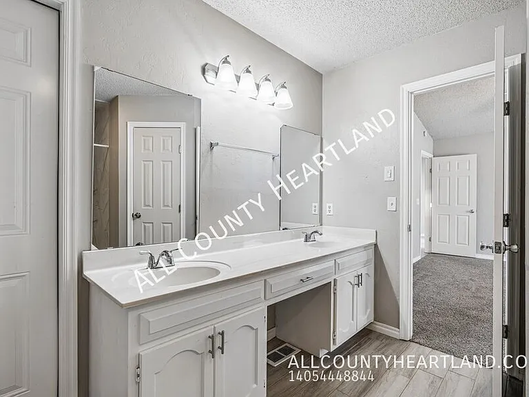 217 Cypress Dr — Photo 12
