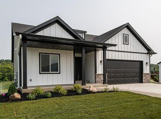 1675 Hadley Creek Dr NE, Rochester, MN 55906