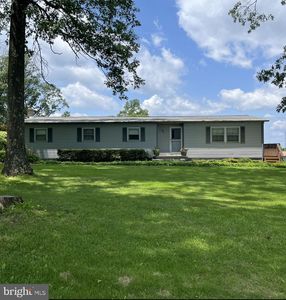 262 Walnuttown Rd, Fleetwood, PA, 19522