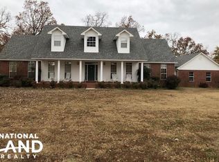 180 Loughlin Ln, Mount Vernon, AR 72111