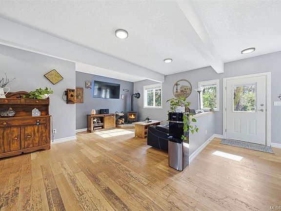 4th image of 4425 Telegraph Rd