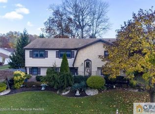 8 Purdue Rd, Edison, NJ 08820