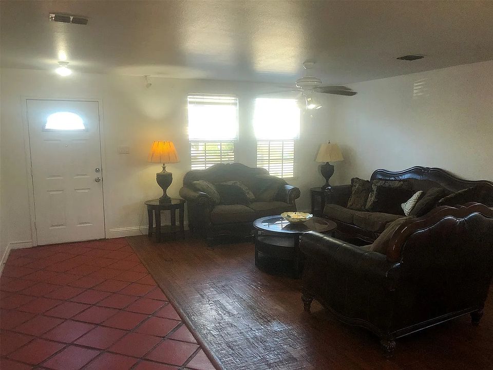 1st image of 4309 Mayberry Ln