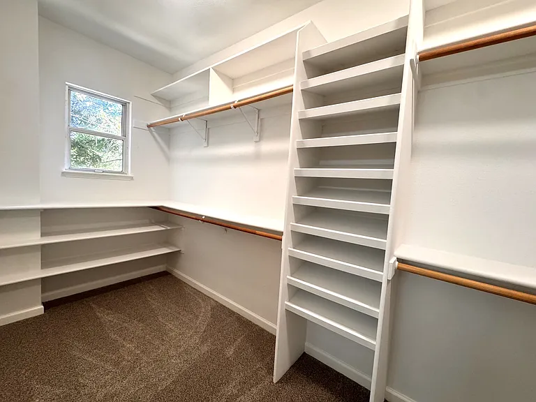 4216 Mepham Ct — Photo 14