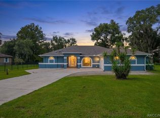 9570 E Tsala Apopka Dr, Floral City, FL 34436