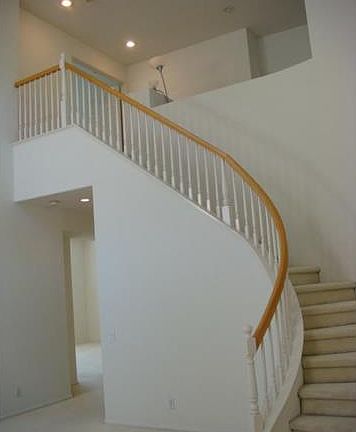 4th image of 17443 Kelsey Way