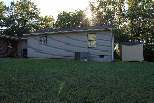 2nd image of 374 Wales Dr