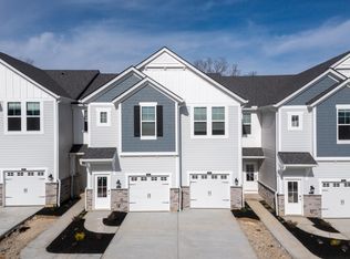 2614 Timberside Dr, Hebron, KY 41048