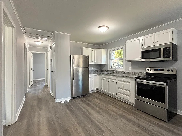 23 Saint John Ct — Photo 6