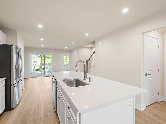 Nassau Cove with Basement