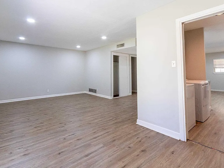 1608 Norman St — Photo 19