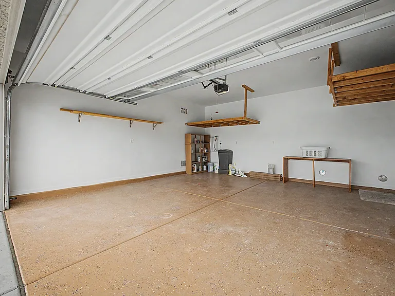 12431 W State Ave — Photo 19