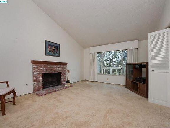 2nd image of 61 Ironwood