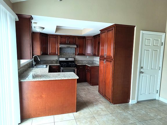 5th image of 6553 Grant St