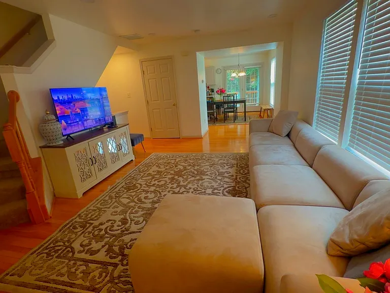 2063 Stargrass Ct — Photo 8