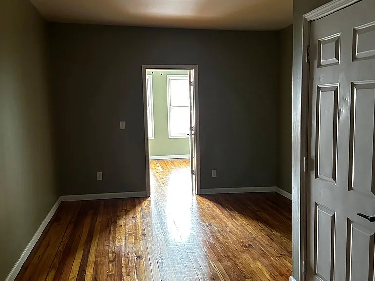247 Main St #5 — Photo 5