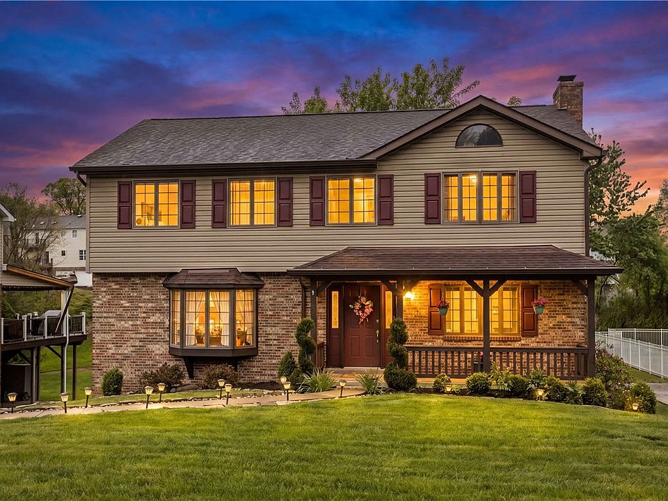 1st image of 215 Church Dr