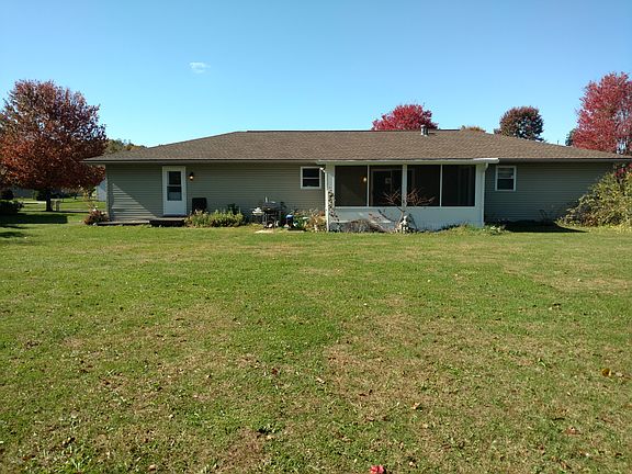 2nd image of 1363 Brandi Dr SW
