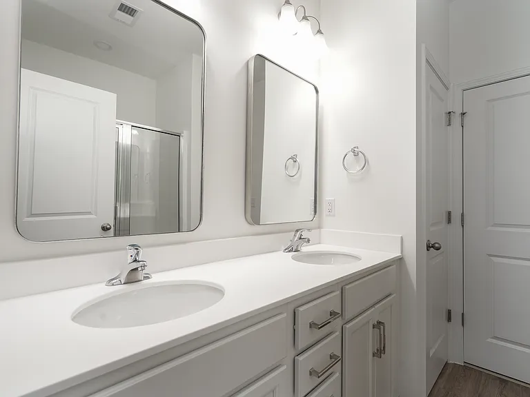 252 Bryland Way — Photo 4