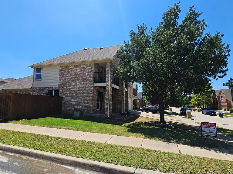 5236 Hilcroft Rd — Photo 4