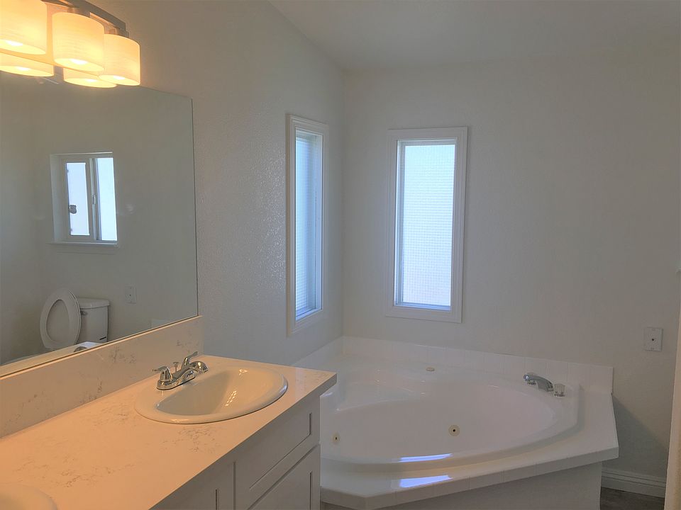 2nd image of 1501 Palos Verdes Dr Space 92