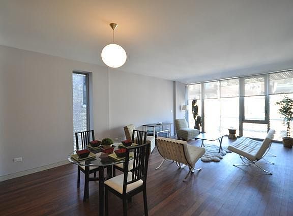 5th image of 208 W 96th St Fl 6