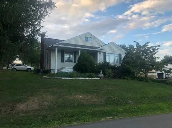 433 Constitution St, Perryopolis, PA 15473