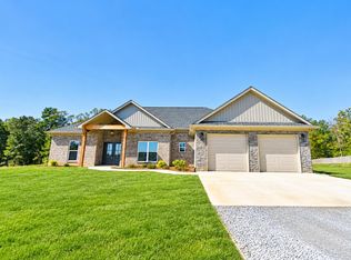 192 Titus Cv, Mooreville, MS 38857