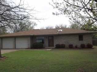 3310 Kent Rd, Duncan, OK 73533