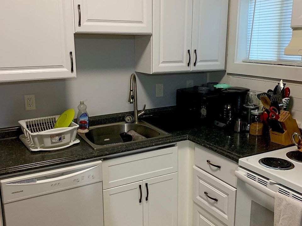 627 Burson Ave Carrollton GA Zillow