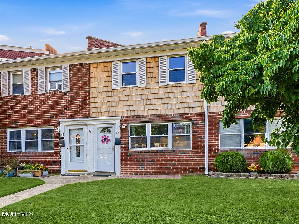 1st image of 54 Briar Mills Drive
