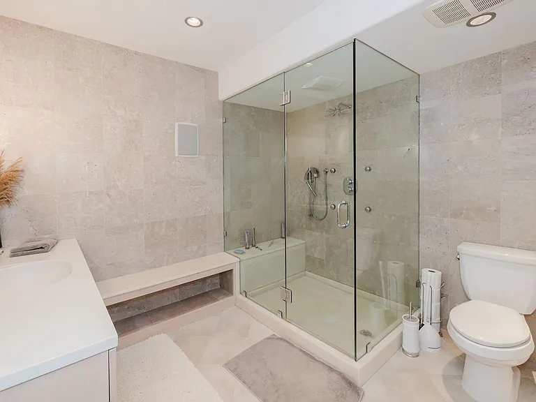 5834 Packard Ln NE — Photo 34