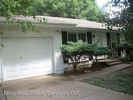 1st image of 11813 Fremont Ave