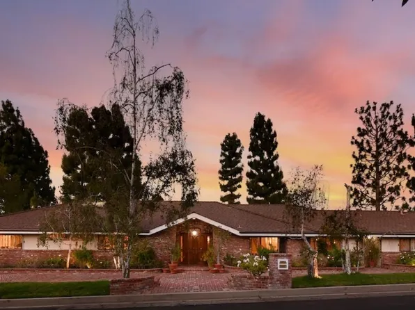 16172 Royal Oak Rd, Encino, CA 91436