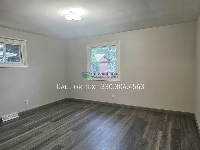 1738 Harvard Ave NW — Photo 20