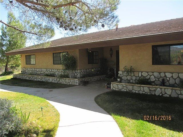 1st image of 52790 Ardwell Dr