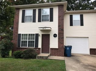 1407 Camellia Dr #A, Bentonville, AR 72712