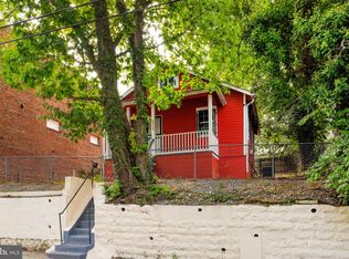 4239 Edson Pl NE, Washington, DC 20019