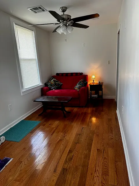 1 bed, 450 sqft, $1,225 — Photo 1