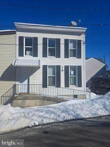 118 S 3rd St, Pottsville, PA, 17901