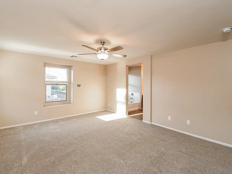 923 S Pheasant Dr — Photo 11